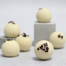  Vegan White Chocolate Truffles